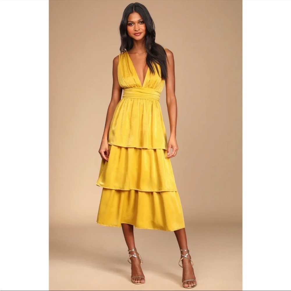 NWT Lulus Peak Party Vibe Mustard V-Neck Tiered Satin Party Dress